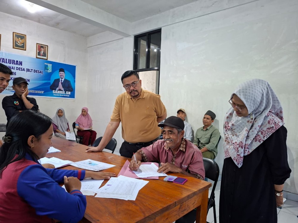 PENYALURAN BLT DESA TAHAP I TAHUN 2026 UNTUK 15 KPM DI DESA JERINGO MENJELANG HARI RAYA NYEPI & HARI RAYA IDUL FITRI