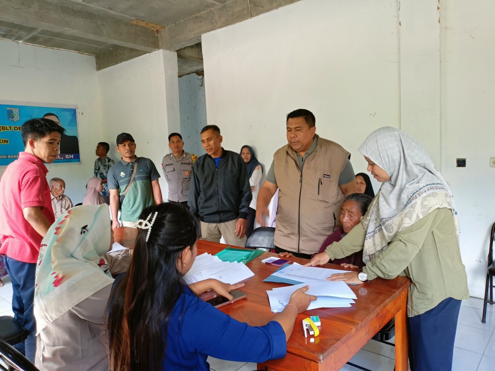 PENYALURAN KE-4 BLT DESA MENJELANG MAULID NABI DI DESA JERINGO TAHUN 2024