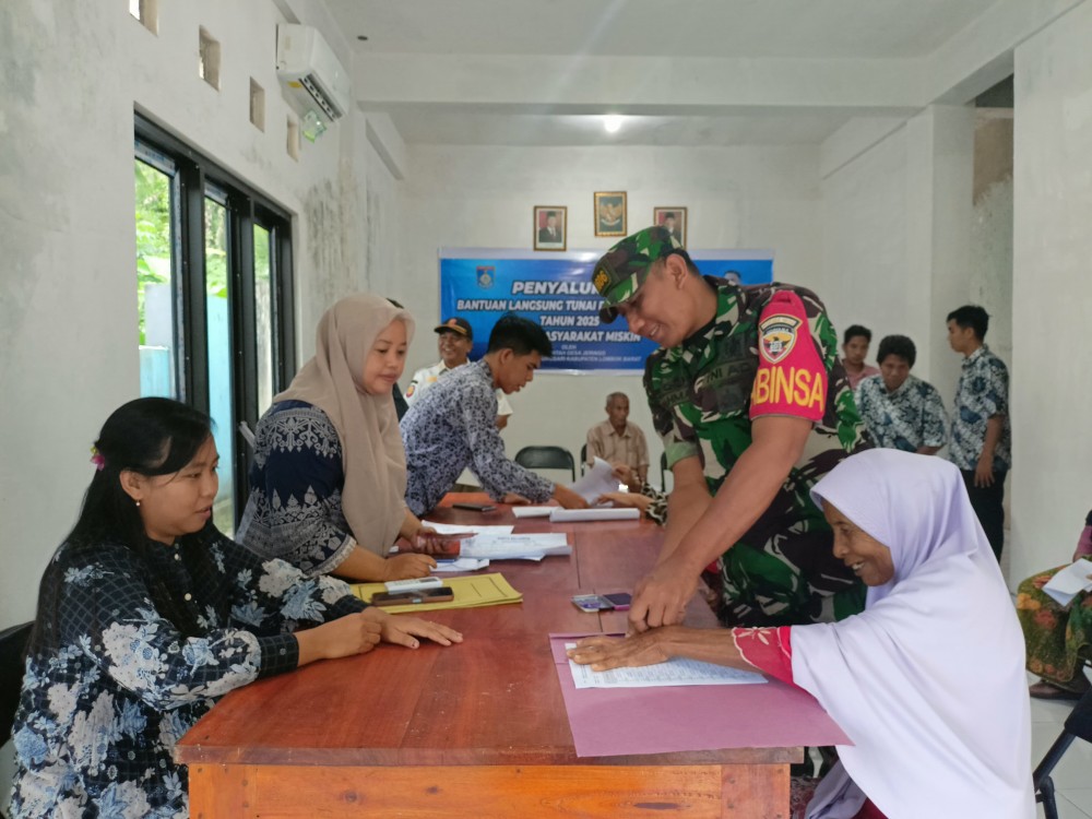 Penyaluran BLT Desa untuk Bulan Januari 2025 di Desa Jeringo Menjelang Bulan Suci Ramadhan